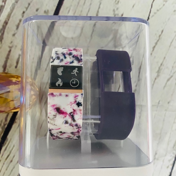 iFitness Activity Tracker Smart Watch Pedometer - Picture 2 of 5